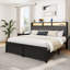 Très grande base de lit avec tête de lit tapissier et tiroirs de rangement, lit plateforme avec lumières à DEL et station de charge, noir-523750301