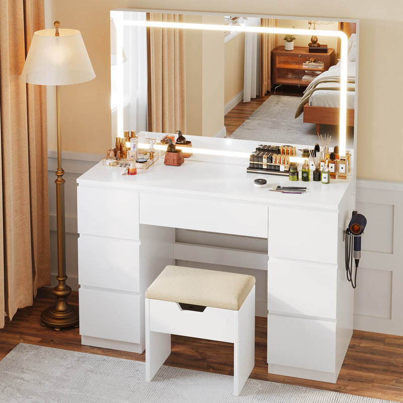 Dressing Table with Mirror