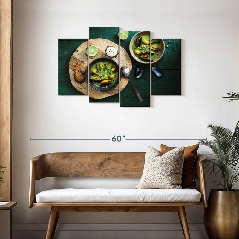 Soupe aux moules et aux épinards Yarlin, H 27 po x l 43 po