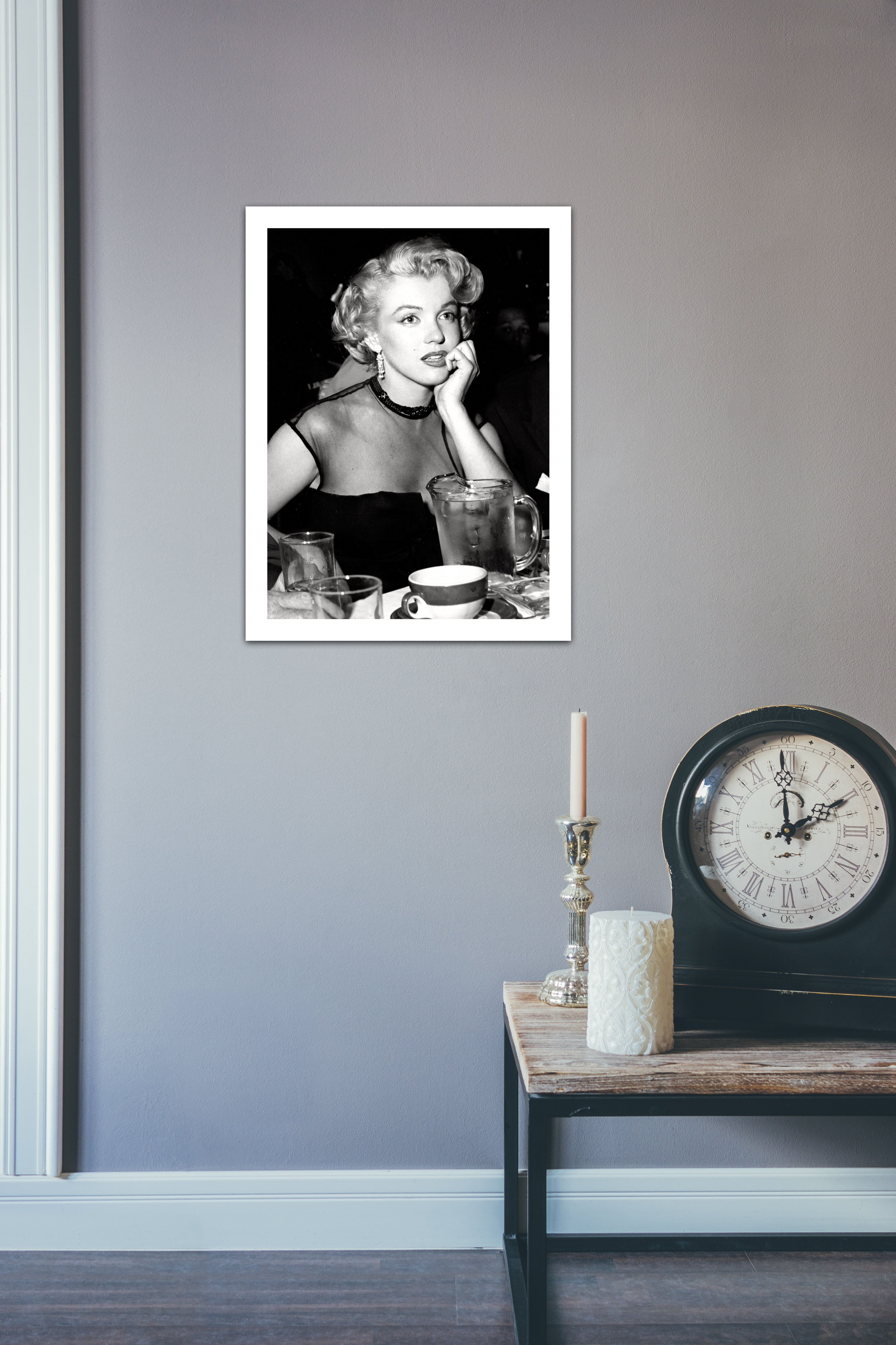Globe Photos Entertainment Marilyn Monroe Holding Table Fan And Shopping Bag  On Paper Print