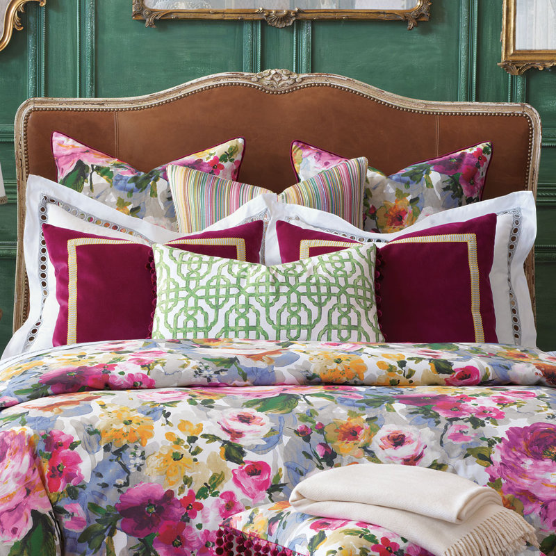 Tresco Floral Comforter, Super King Comforter, Hand-Tacked