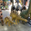 Petite statue de dinosaure stégosaure