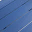 Banc bleu foncé minimaliste Écologique et recyclable, convient à une utilisation intérieure et extérieure. Il suffit de l'essuyer lorsqu'il est sale-158488816