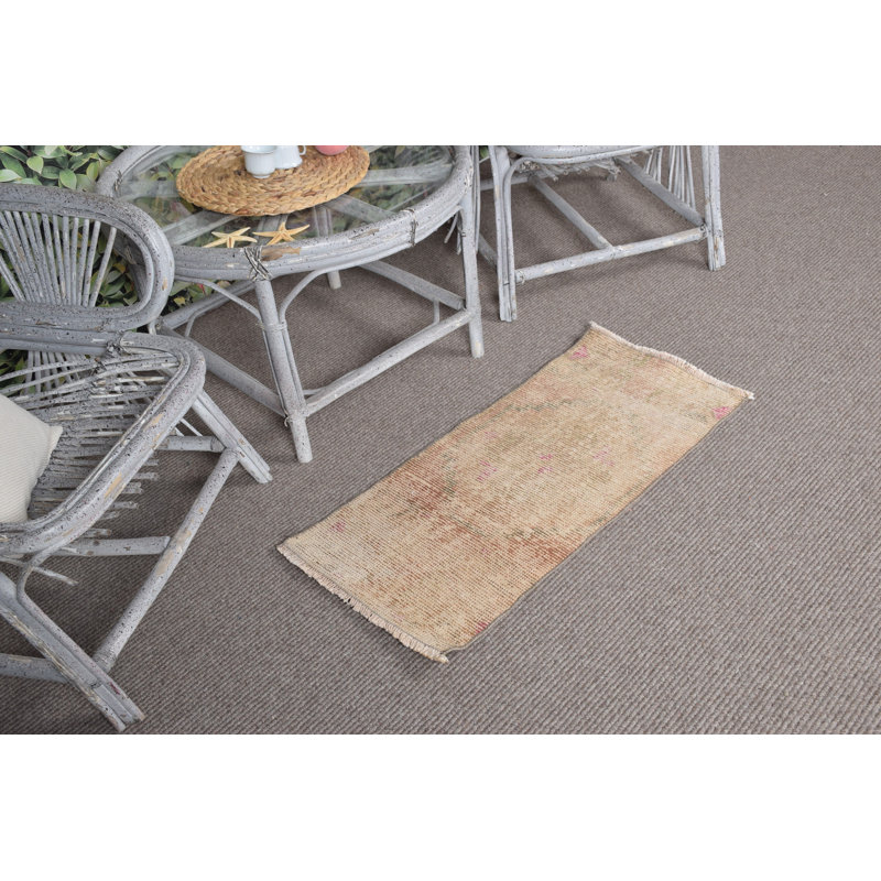 Vintage Turkish Oushak Small Rug in Faded Beige for Modern Home Decor and Door Mat