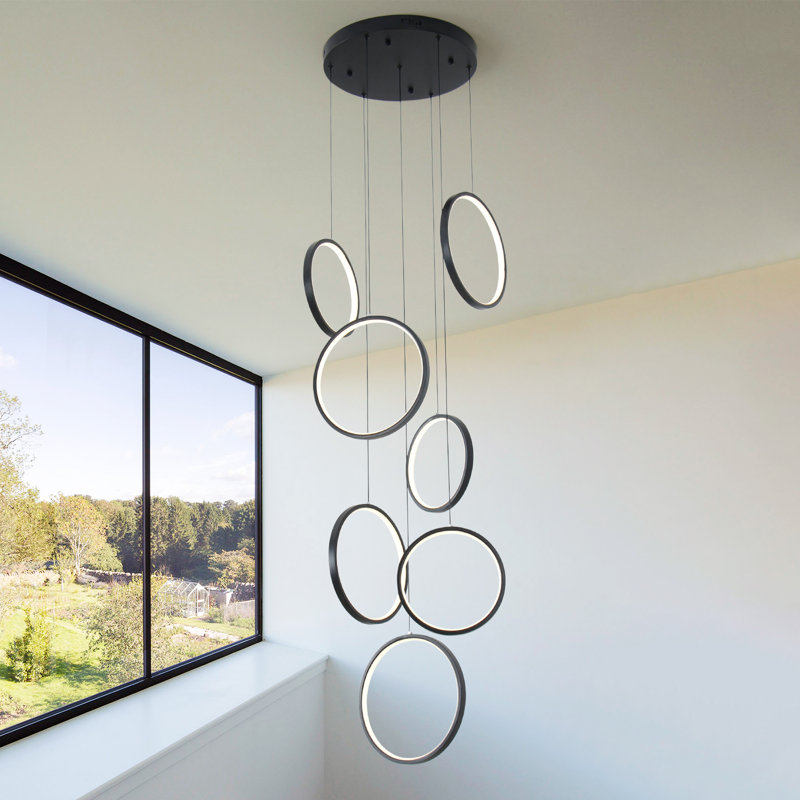 Luminaire suspendu à DEL Fredel, H 98,4 po x l 15,7 po x P 15,7 po, 7 lumières