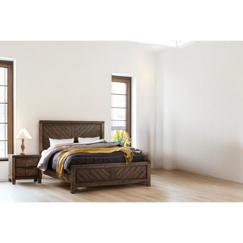 Issy Rustic Cherry Panel Bedroom Set, King