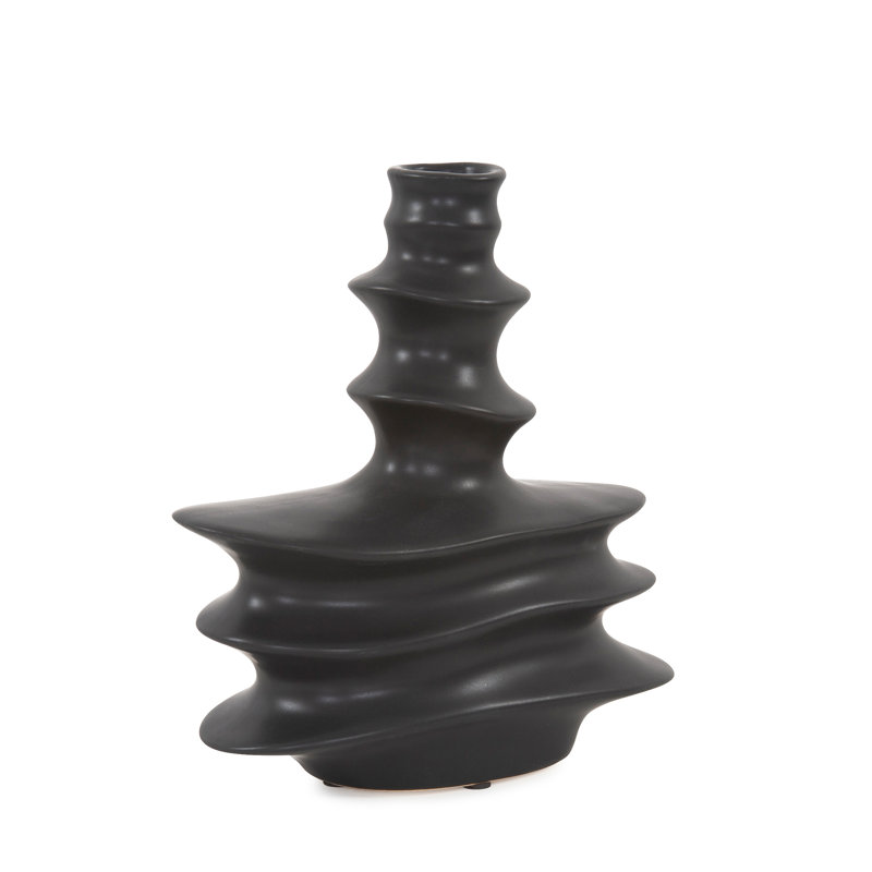 Gyllian Table Vase 1
