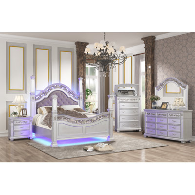 Lloydene 4-Piece Bedroom Set with LED Lighting
