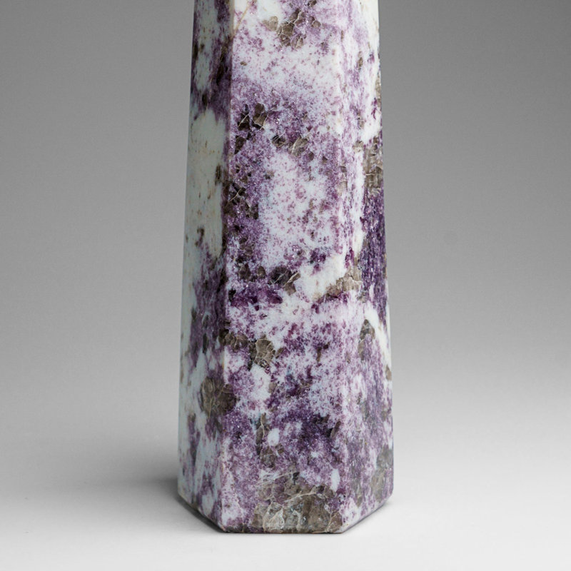 Véritable rubis poli à pointe de quartz de Madagascar (2,2 lb)