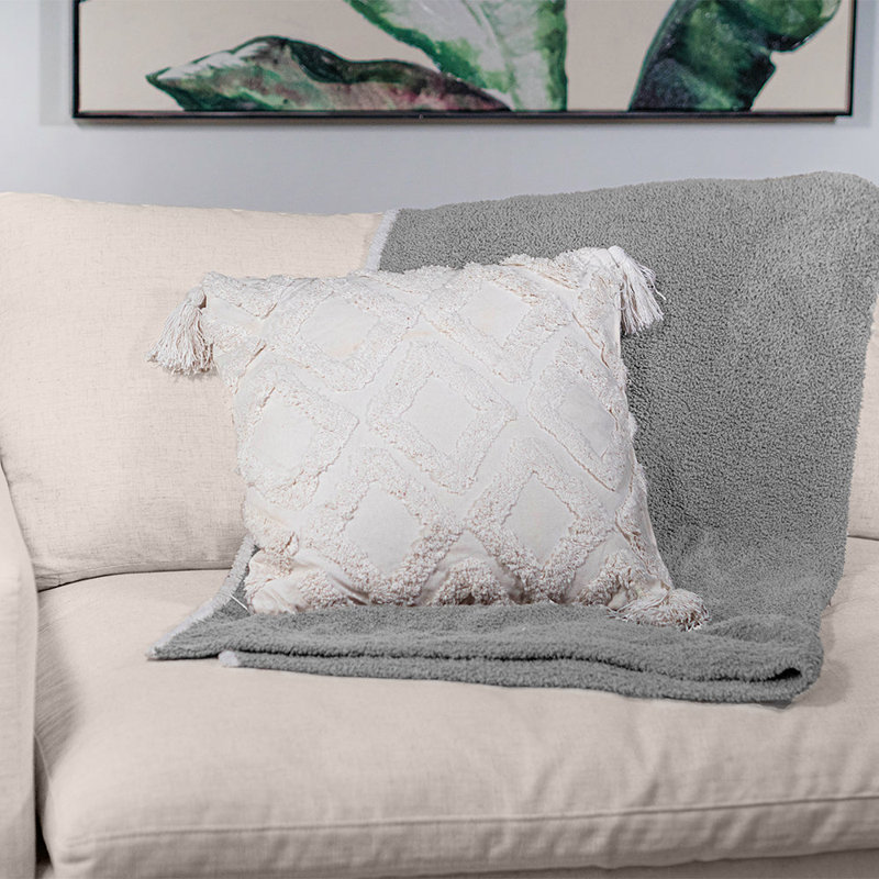  Throw Pillow, White/Tassels