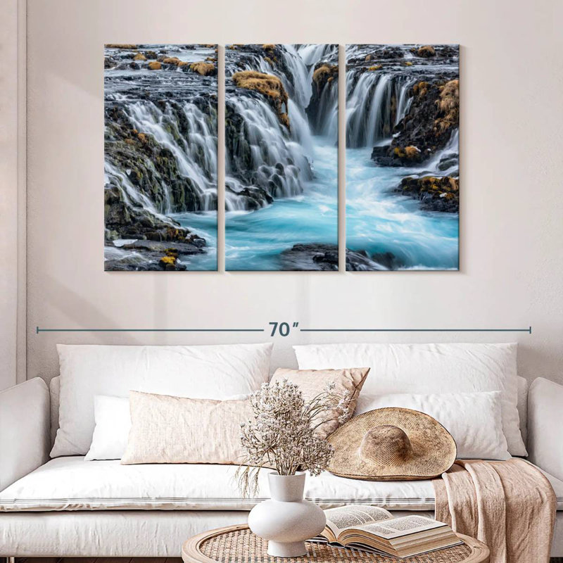 Cascade d'Alvord Bruarfoss en Islande I, H 32 po x l 50 po