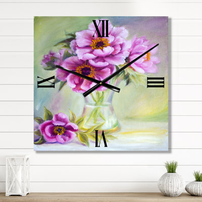 Horloge murale traditionnelle pivoines dans un vase