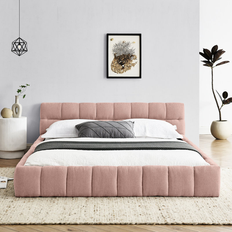 Lit pour grand lit moderne avec plateforme en tissu d'ameublement en chenille rose avec tête de lit et construction robuste