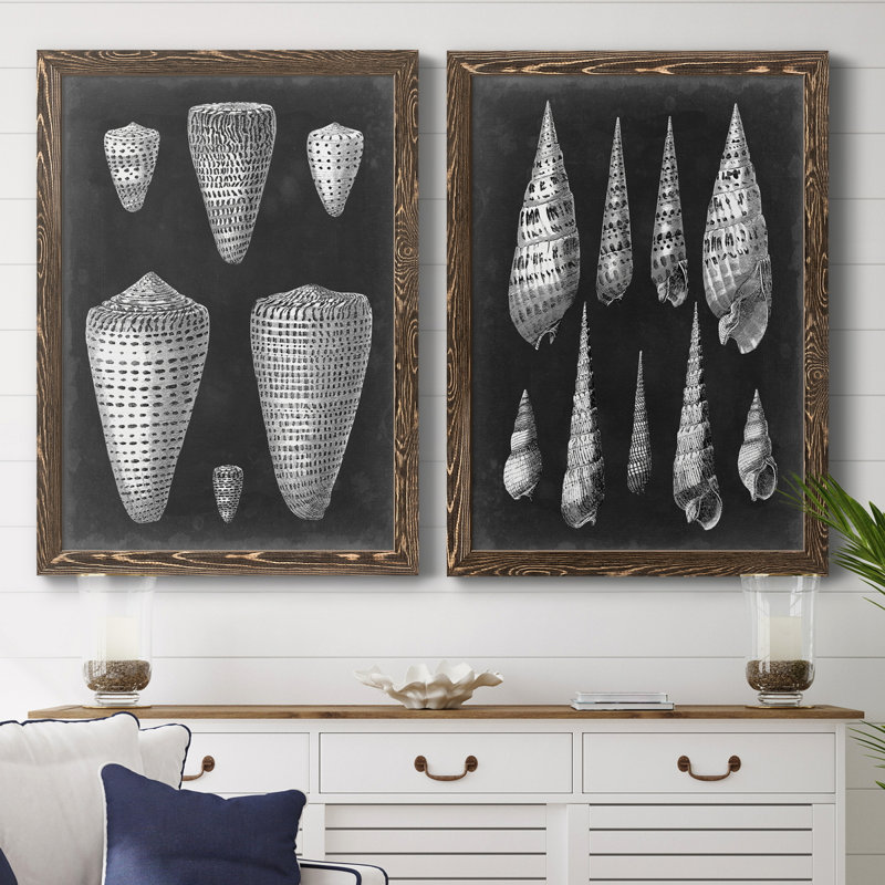 Alabaster Shells I - ensemble de 2 reproductions d'art sur toile, H 37,5 po x l 55 po x P 1,5 po, Toile avec cadre en noyer