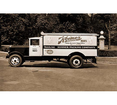La marque keener rencontre le camion de livraison avec livraison de photo kuhner