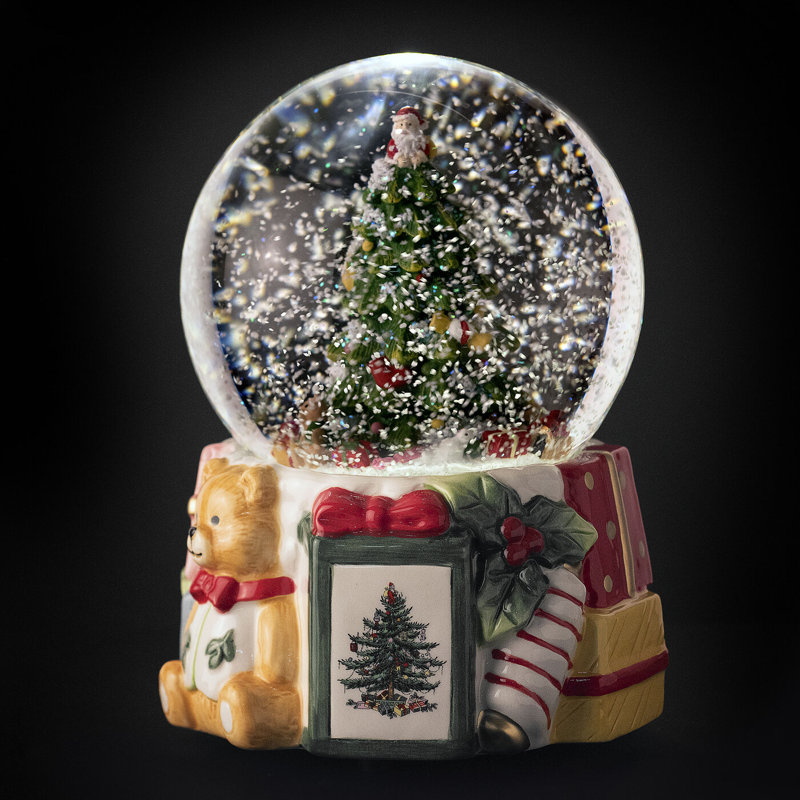 Spode Christmas Tree Musical Snow Globe 6.5"