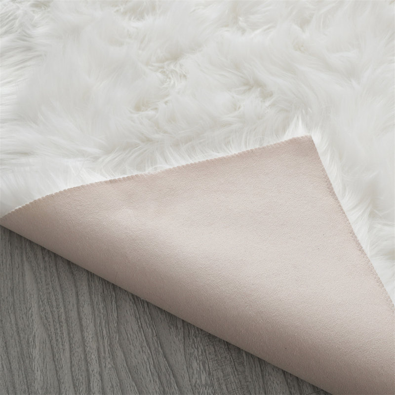 Tapis moelleux en fausse fourrure Cozy Collection
