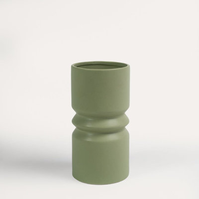 Nellija Ceramic / Porcelain Table Vase