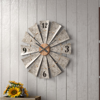 Horloge murale surdimensionnée 28,5 po