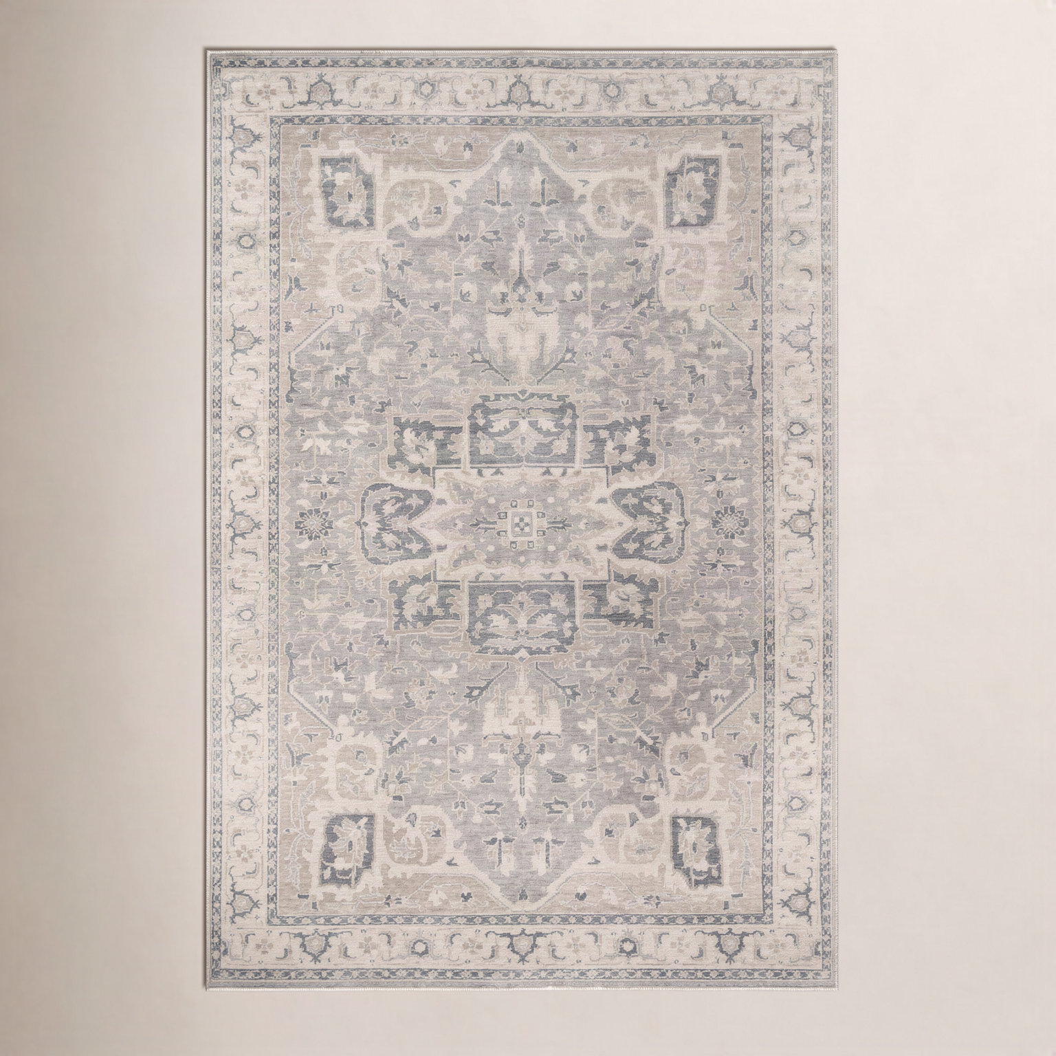 Lucy Gray Hand-Knotted Wool Oriental Rug, Rectangle 5'6" x 8'6"
