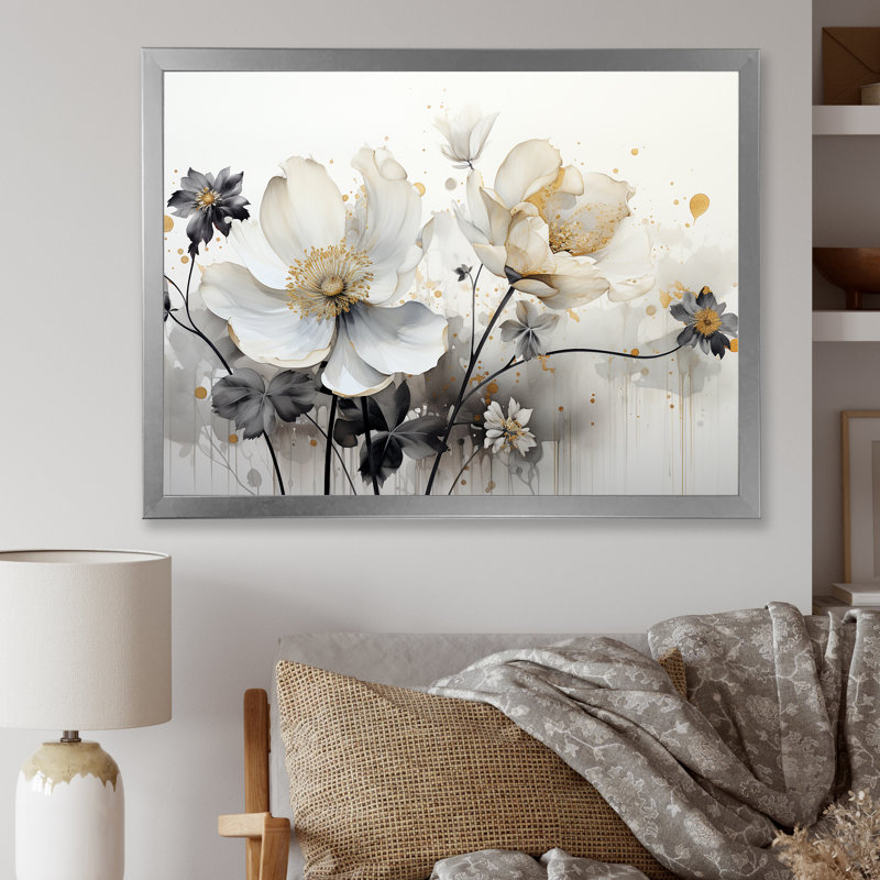 «Beige Flowers In Full Bloom II», reproduction d'art mural, Cadre flottant naturel, H 34 po x l 44 po x P 1,5 po