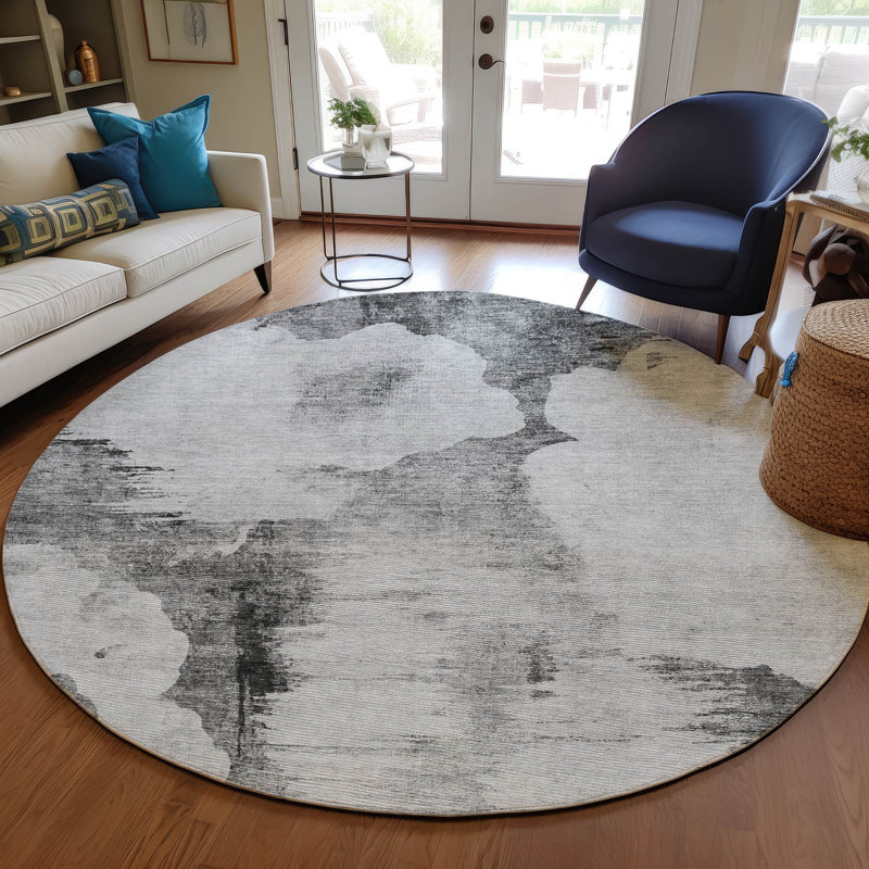 Tapis Emblyn, Round 8'