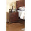 2 tables de chevet en chêne foncé - décoration de chambre à coucher moderne