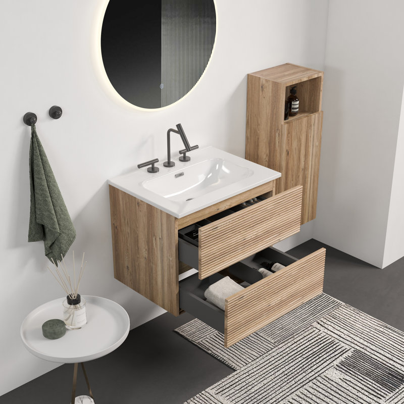 Meuble-lavabo mural moderne en chêne et lavabo, rangement peu encombrant, salle de bain luxueuse