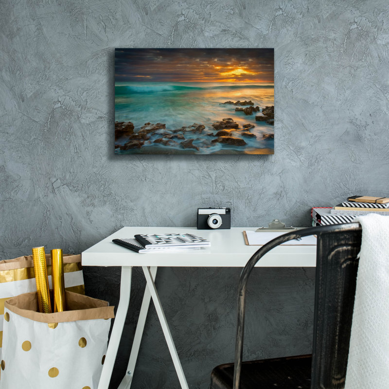 «Timeless» par Patrick Zephyr, art mural sur toile, H 12 po x l 18 po x P 0,75 po