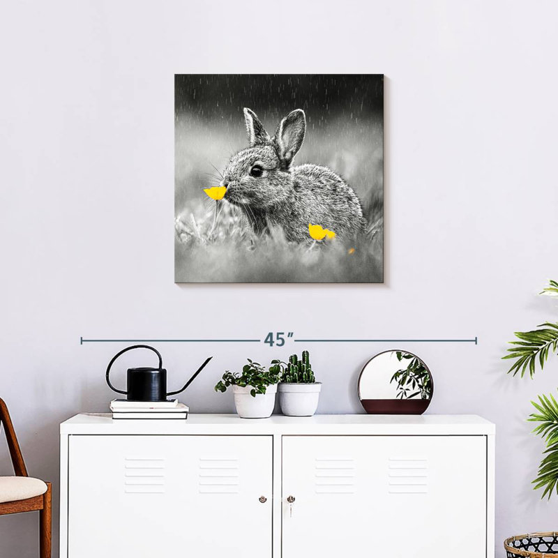 Brampt lapin reniflant fleur pop, H 24 po x l 24 po