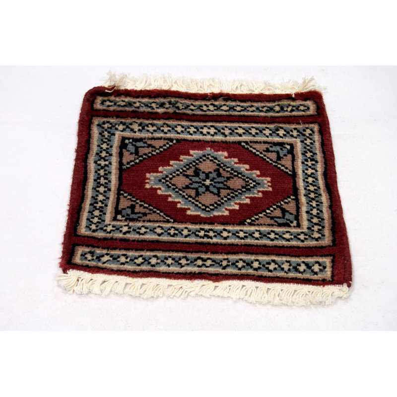 Nazife   Oriental Hand Knotted 30cm X 30cm Area Rug