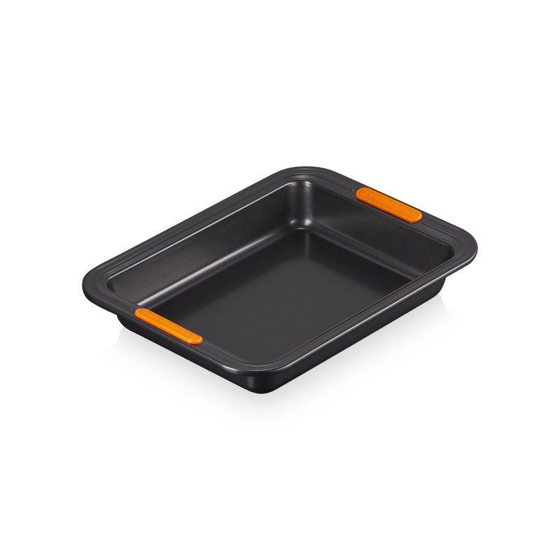 Le Creuset Bakeware Rectangular Cake Tin 33cm, 28cm