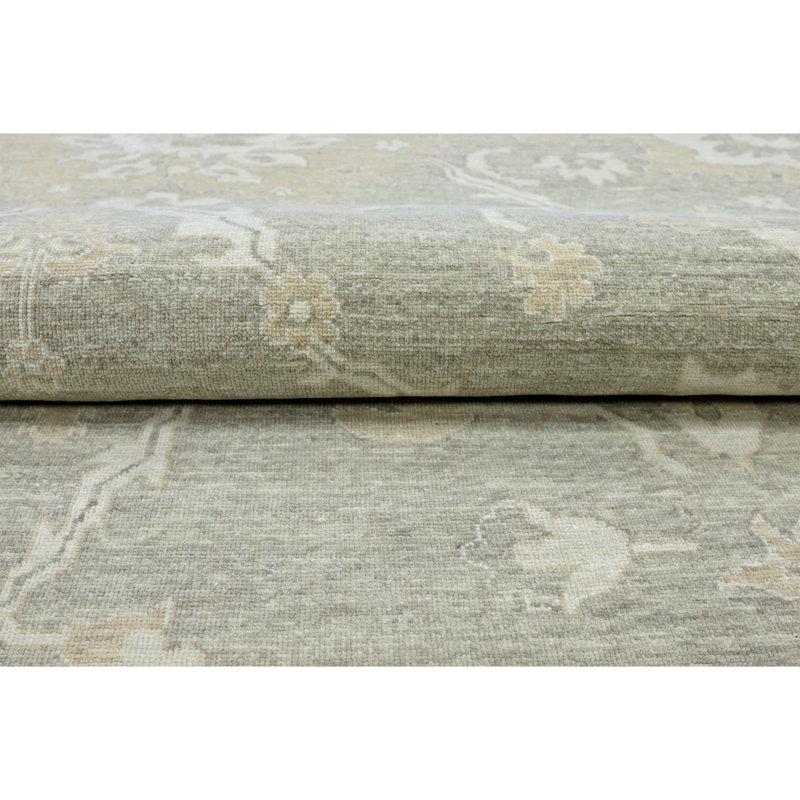 Hand Knotted Wool Area Rug in Beige, Rectangle 5' x 8'