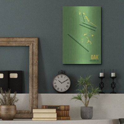 "Oak" par O8, à gauche
