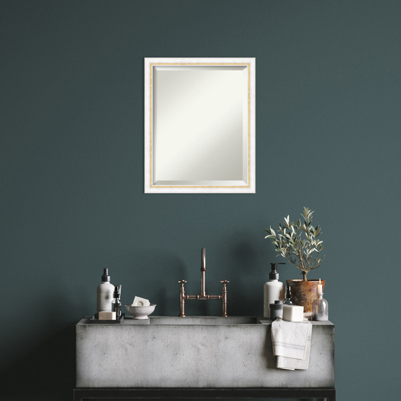 Jeritah Solid Wood Rectangle Wall Mirror, White/Gold, 22" x 18"