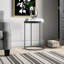 Table d'appoint ronde en métal 18 po avec design minimaliste Monet