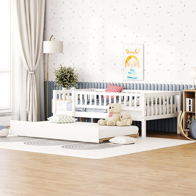 Wood Daybed with Trundle and Fence Guardrails, Twin, White