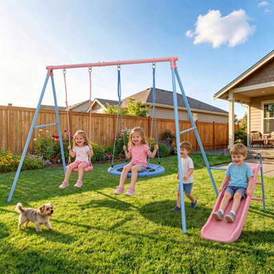 Ensemble de jeux d'extérieur 3 en 1 pour enfants avec glissade, comprenant une balançoire soucoupe, une balançoire classique et une glissade d'escalade. Parfait pour le jardin.