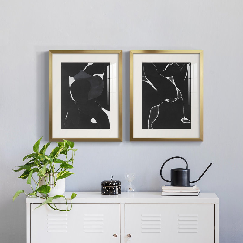 «Night Bloom I», reproduction encadrée de qualité supérieure, prête à être accrochée