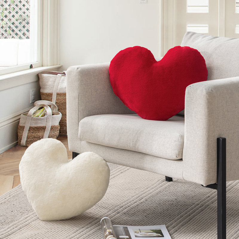 Coussin Heart - Coussin décoratif en fausse fourrure, Rouge
