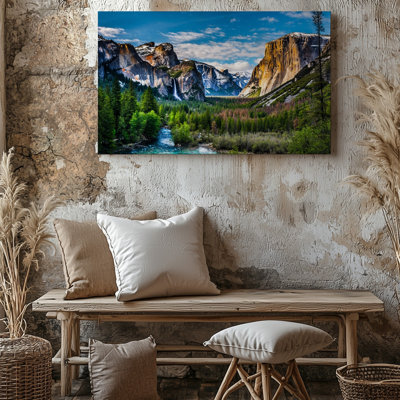 Reproduction d'art sur toile, "Un paysage à couper le souffle" avec des montagnes abritant des montagnes escarpées et recouvertes de neige