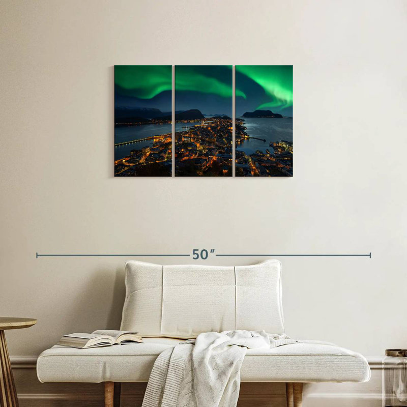 Gillard Alesund Aurora Borealis, H 20 po x l 33 po