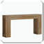 Grande table en bois robuste conçue pour durer