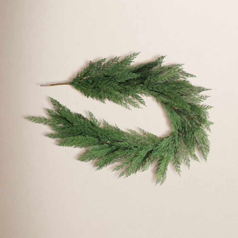 Classic Green Pine Garland 5.5'L