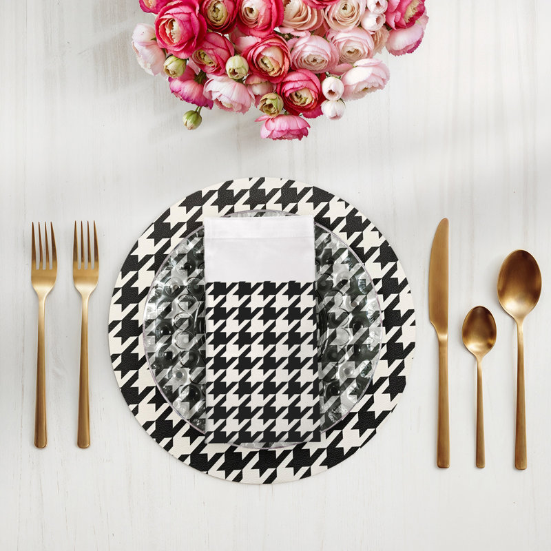 Houndstooth Cotton Sateen Dinner Napkins, Black White