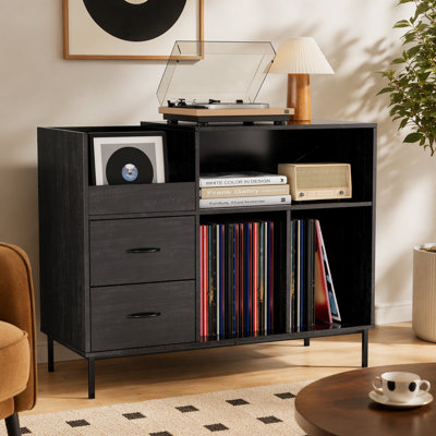 Support pour tourne-disque avec prise de courant et couvercle rabattable, table tournante avec rangement pour plus de 300 vinyles, console média grain de bois noir avec 2 tiroirs, 27,6 po avec protection contre la poussière, assemblage requis,