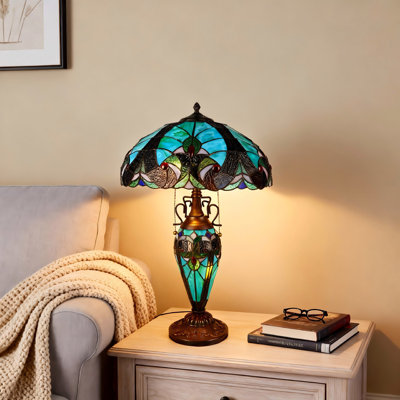 Lampe de table en vitrail de style Tiffany à 3 lumières de 16 po Kiyon pour le salon et la chambre à coucher
