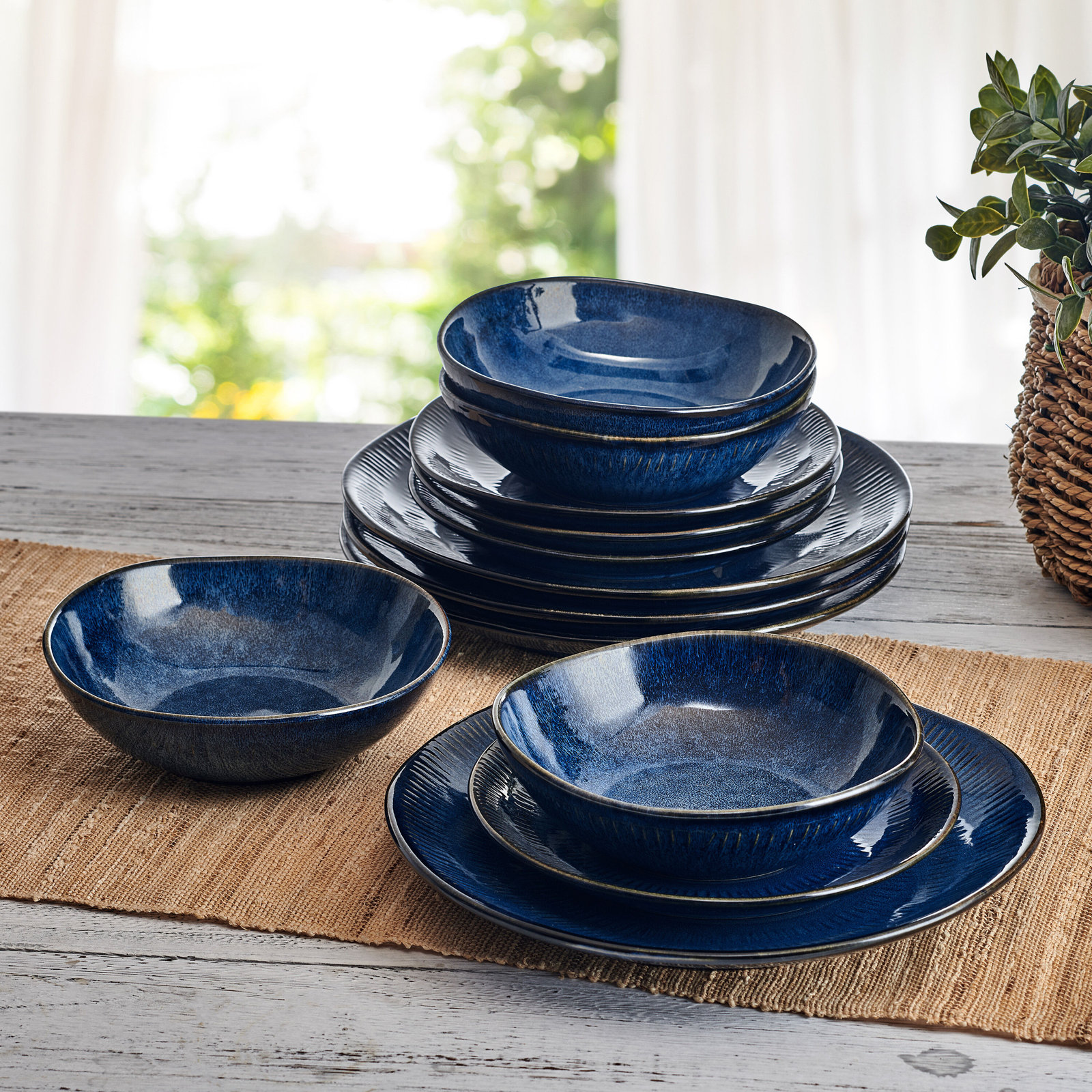 Pfaltzgraff Racheal 12-Piece Stoneware Dinnerware Set, Service for 4