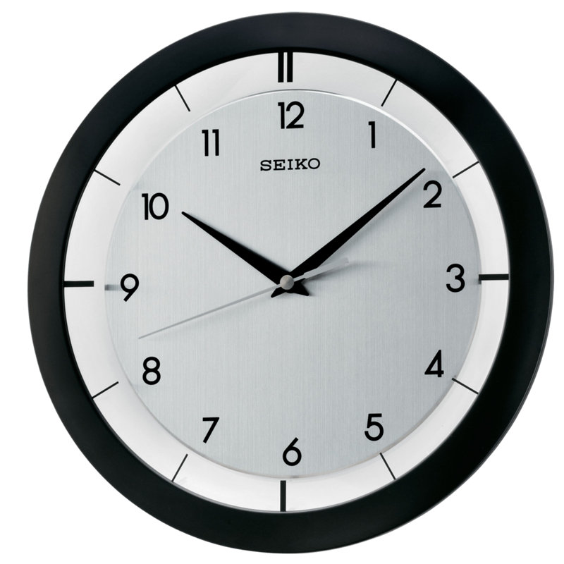 QXA520KLH Wall Clock, Black
