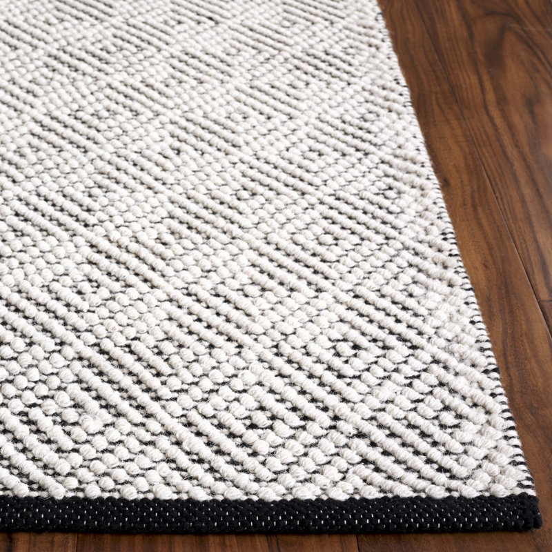 Tapis ivoire / noir en laine tissé à la main Matchett, Rectangle 5 pi x 8 pi